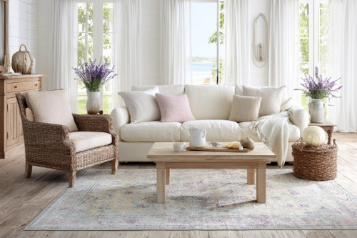 Do jakich wnętrz pasuje i jak wygląda dywan w stylu prowansalskim?